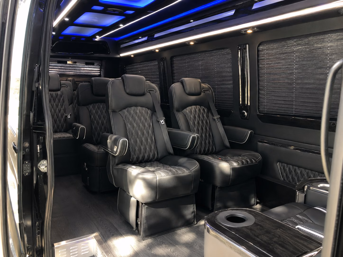 find the perfect transportation for your next private event 2